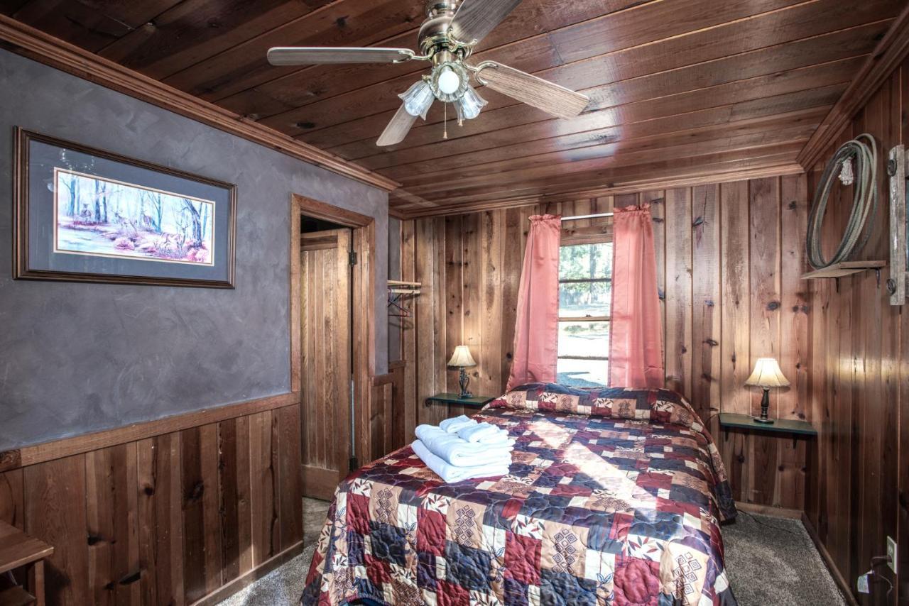 Apache Village 7, Queen Bed, Midtown, Sleeps 2 Ruidoso Extérieur photo